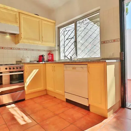 Sleeps 6 Pool Air Con Wifi فيلة فالي دو لوبو